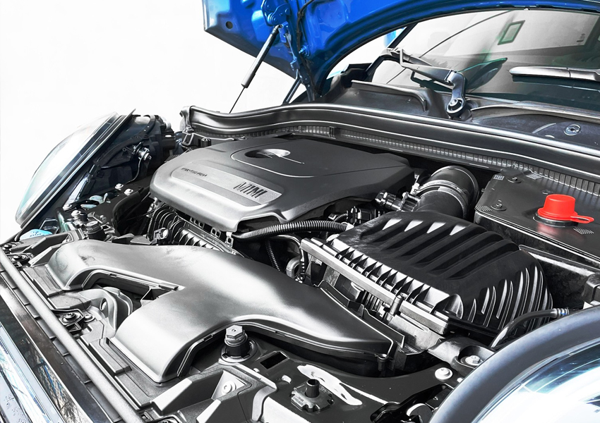 VỆ SINH KHOANG MÁY - ENGINE COMPARTMENT CLEANING